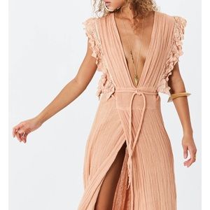 Jen’s Pirate Booty Wynwood Maxi Dress Medium